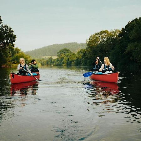 مبيت وإفطار Glasbury The River Cafe المظهر الخارجي الصورة