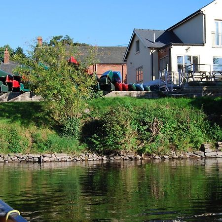 مبيت وإفطار Glasbury The River Cafe المظهر الخارجي الصورة
