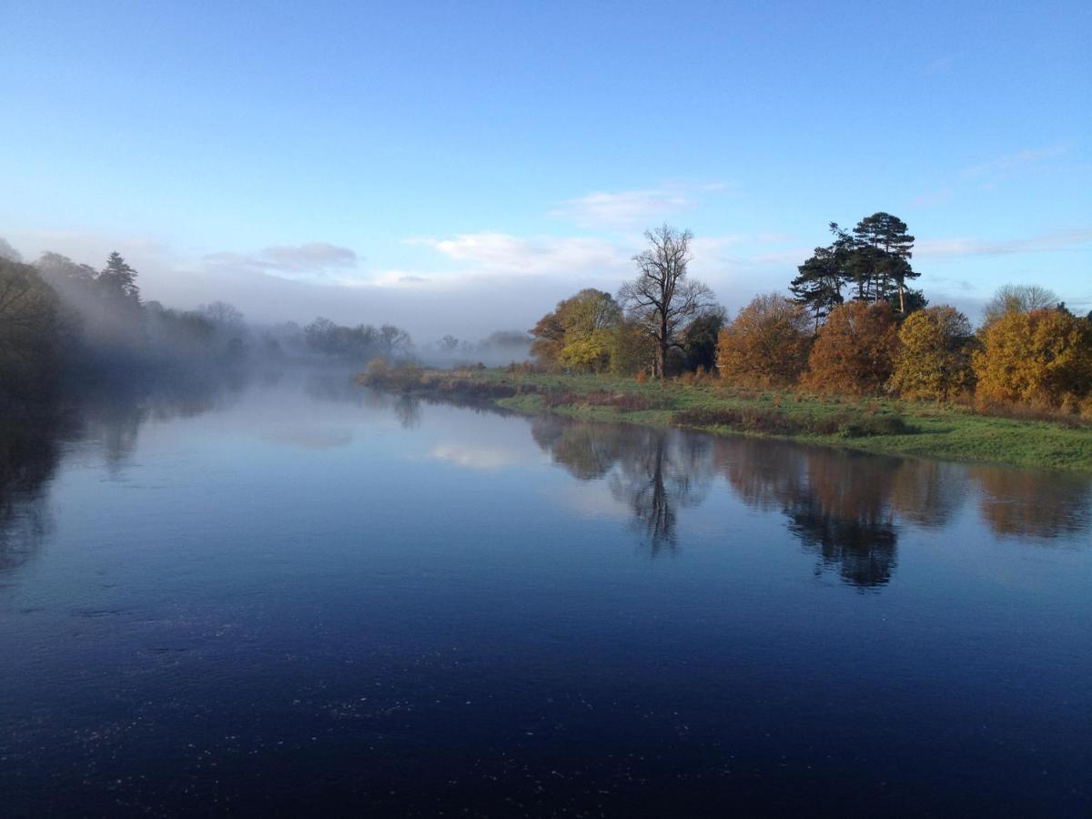 مبيت وإفطار Glasbury The River Cafe المظهر الخارجي الصورة
