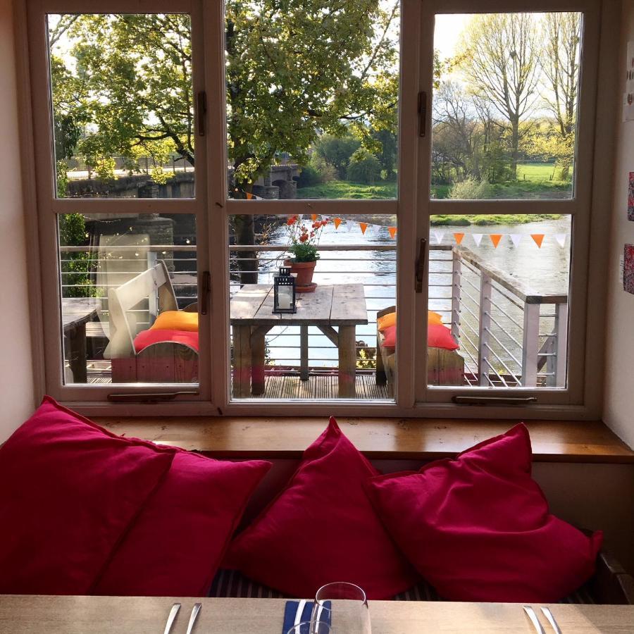 مبيت وإفطار Glasbury The River Cafe المظهر الخارجي الصورة