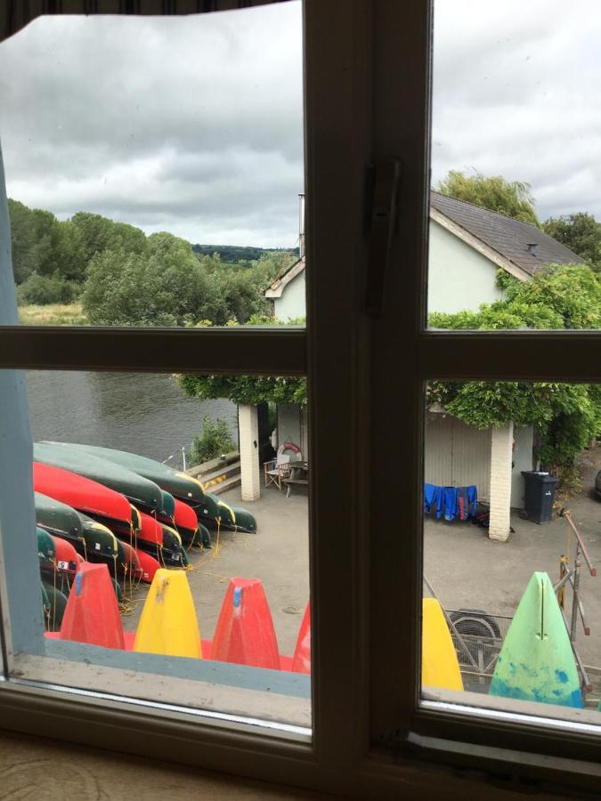 مبيت وإفطار Glasbury The River Cafe المظهر الخارجي الصورة