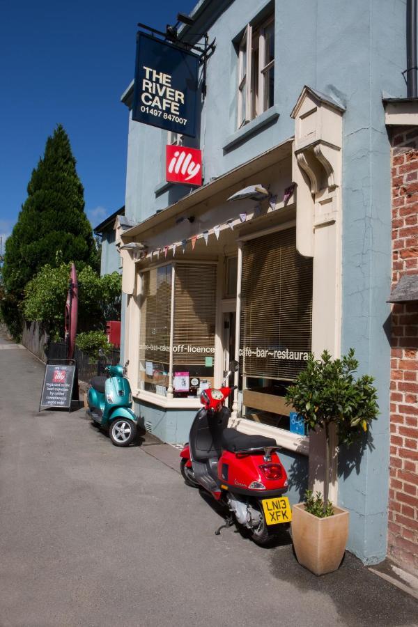مبيت وإفطار Glasbury The River Cafe المظهر الخارجي الصورة