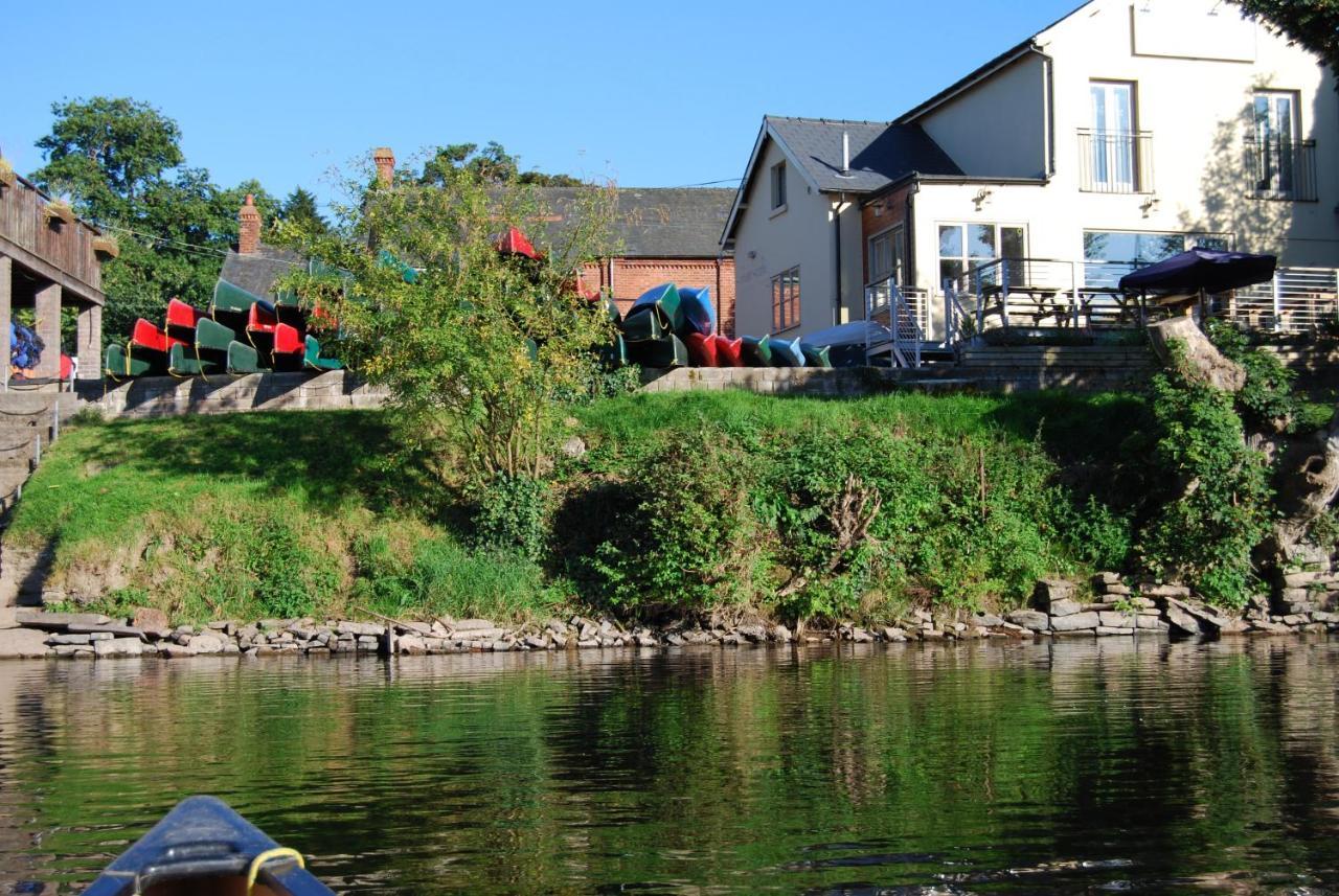 مبيت وإفطار Glasbury The River Cafe المظهر الخارجي الصورة